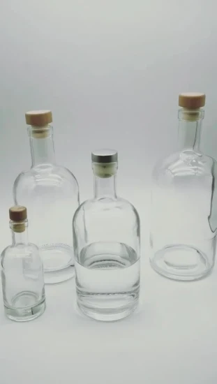 Factory Custom Design Weinflasche 375 ml 500 ml 750 ml Wodka-Glas-Spirituosenflasche mit Korken